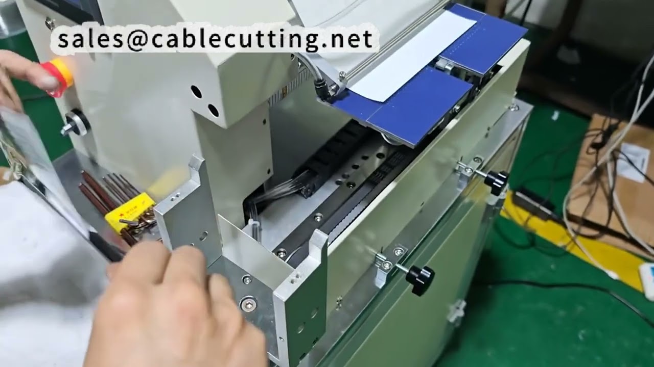 Wire Fold Over Labeling Machine for Extra Large Labels 200x100mm