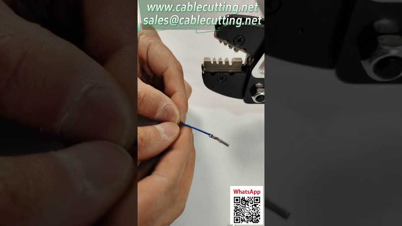 Molex 43030-0001 Terminal Crimping Tool with Quick-Change Die Set