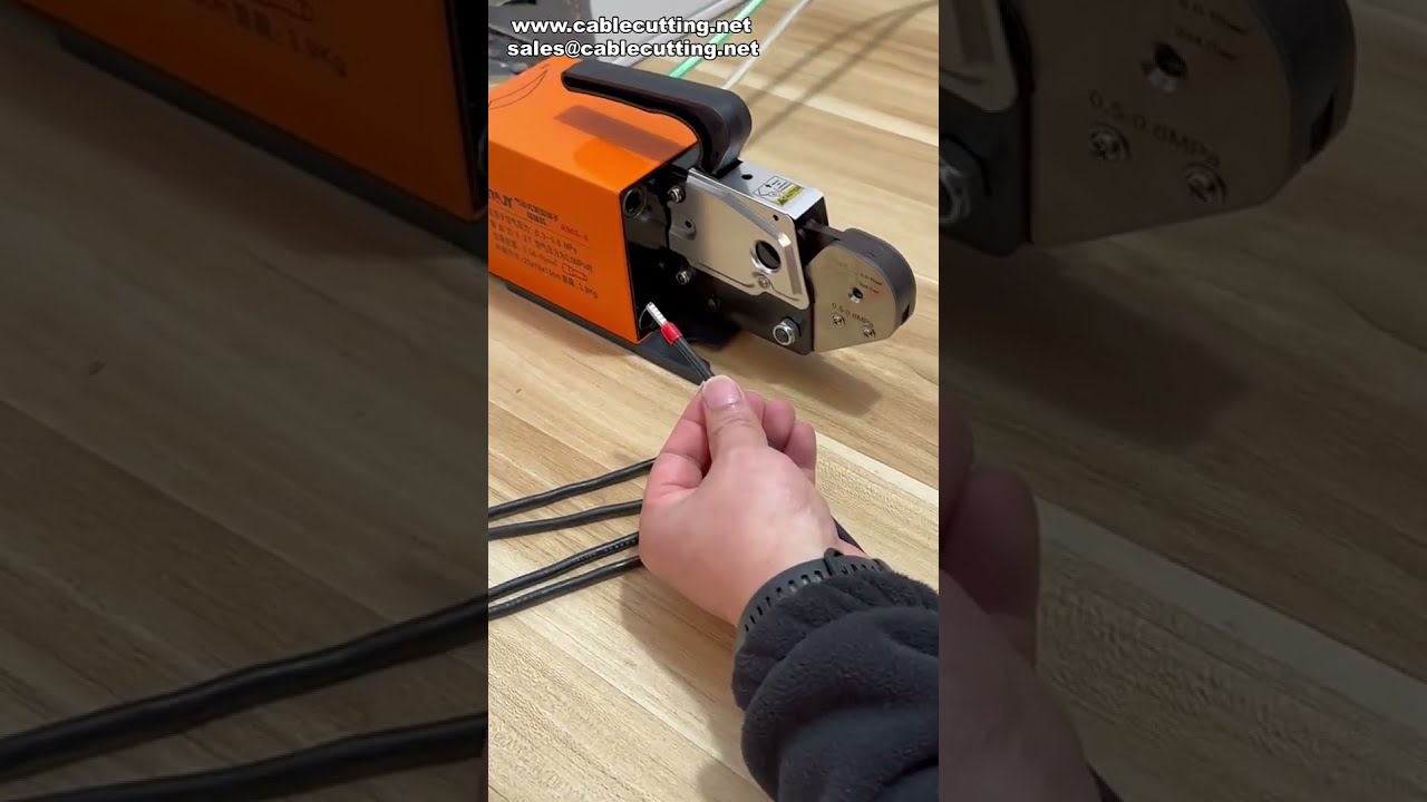 Pneumatic Tube Terminal Crimping Machine for 0.25-10 sq mm Wires, Square Crimp