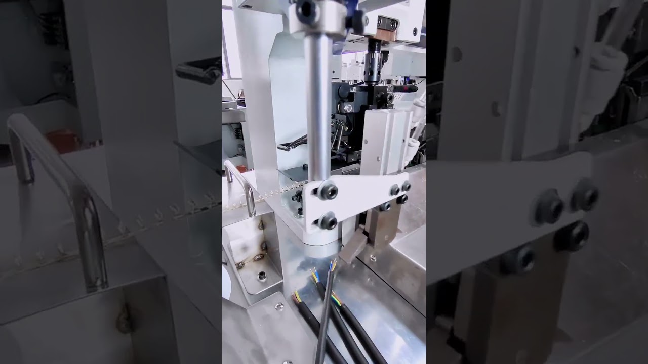 Ultra Short Multi-Core Wire Shark Tooth Terminal Crimping Machine