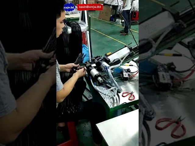 Small Pneumatic Wire Peeling Stripping Machine For Wire Diameter