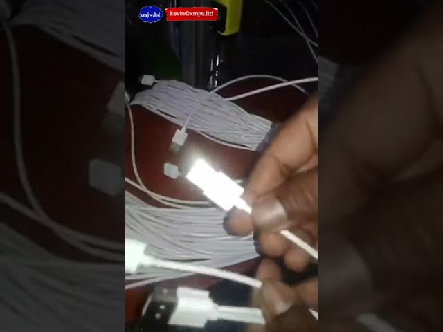 Mini USB Cord Data Cable Vertical Type Plastic Injection Molding Machine Price